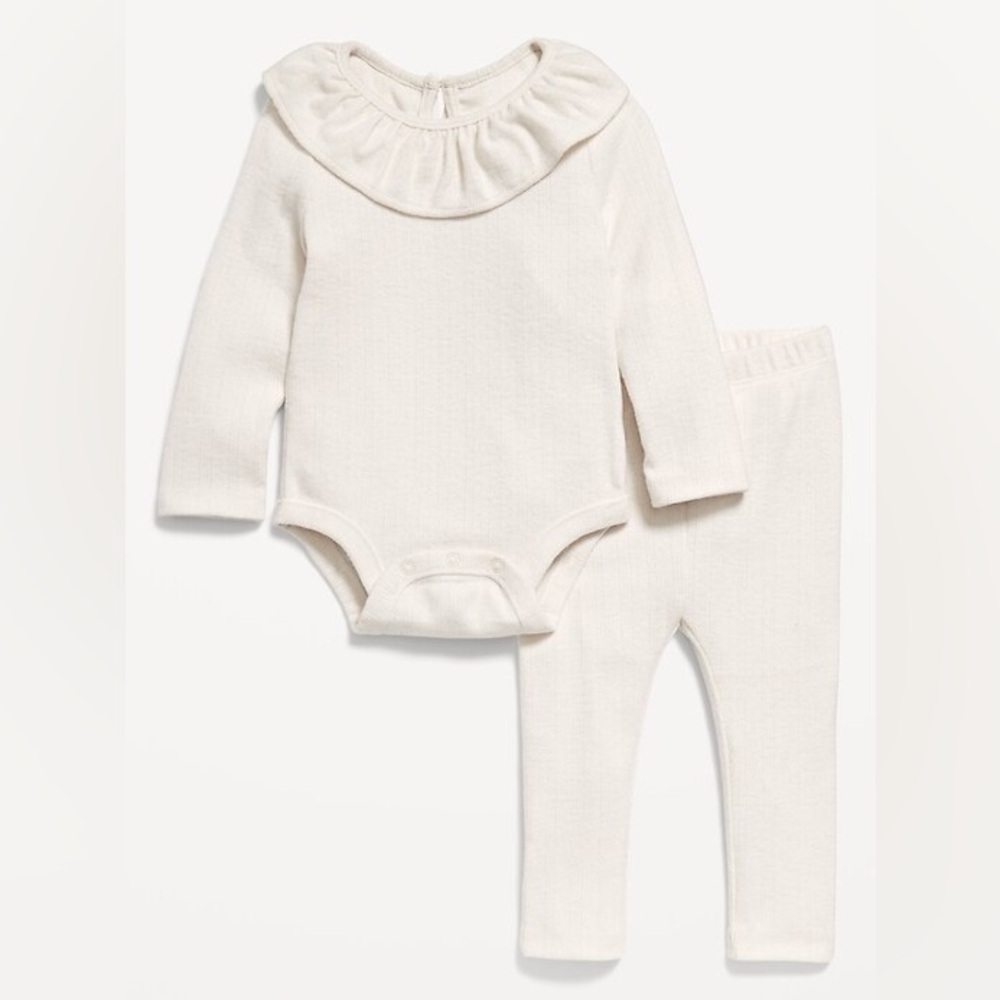 Old Navy Cream Baby One Piece Set